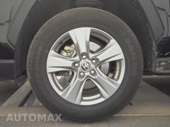2024 Toyota RAV4 Hybrid LE - miniatura 9
