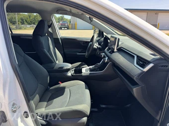 2024 Toyota RAV4 Hybrid LE - miniatura 16