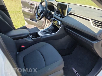 2024 Toyota RAV4 Hybrid LE - miniatura 15