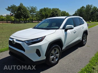 2024 Toyota RAV4 Hybrid LE - miniatura 2