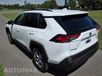 2024 Toyota RAV4 Hybrid LE - miniatura 8