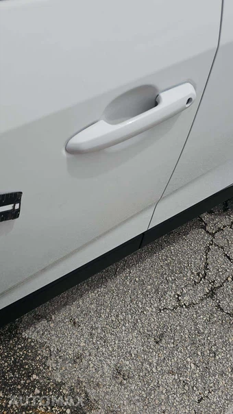 2024 Toyota RAV4 Hybrid LE - miniatura 19