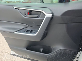 2024 Toyota RAV4 Hybrid LE - miniatura 9