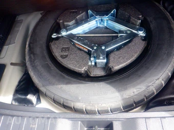 2024 Toyota RAV4 Hybrid Limited - miniatura 15