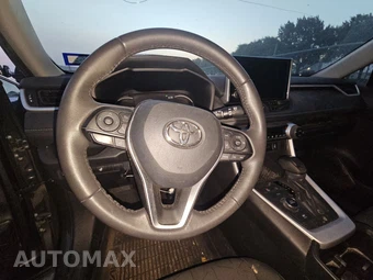 2024 Toyota RAV4 Hybrid XLE - miniatura 10