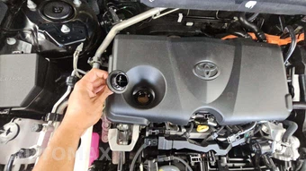 2024 Toyota RAV4 Hybrid XLE - miniatura 18