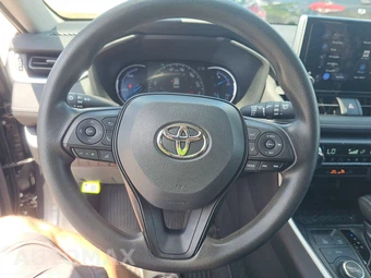 2024 Toyota RAV4 Hybrid XLE - miniatura 10