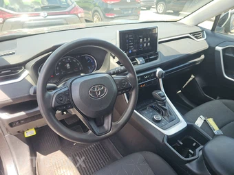 2024 Toyota RAV4 Hybrid XLE - miniatura 11