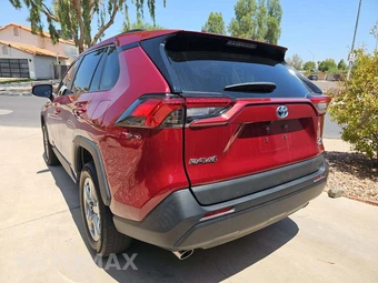 2024 Toyota RAV4 Hybrid XLE - miniatura 2