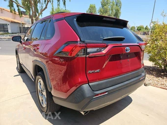 2024 Toyota RAV4 Hybrid XLE - miniatura 3