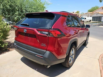 2024 Toyota RAV4 Hybrid XLE - miniatura 4