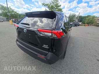 2024 Toyota RAV4 Hybrid XLE - miniatura 3