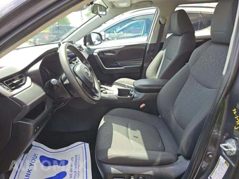 2024 Toyota RAV4 Hybrid XLE - miniatura 6