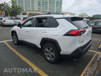 2024 Toyota RAV4 Hybrid XLE - miniatura 2