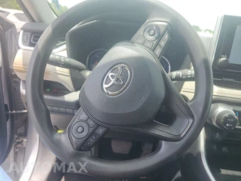 2024 Toyota RAV4 Hybrid XLE - miniatura 10