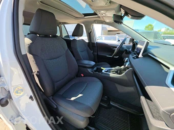 2024 Toyota RAV4 Hybrid XLE - miniatura 15