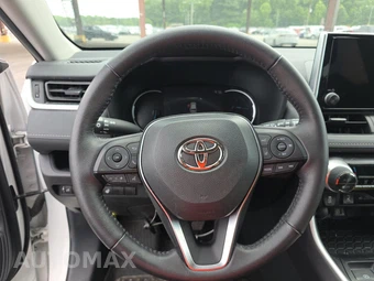 2024 Toyota RAV4 Hybrid XLE - miniatura 10