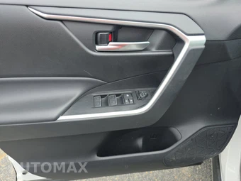 2024 Toyota RAV4 Hybrid XLE - miniatura 9