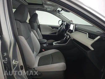 2024 Toyota RAV4 Hybrid XLE - miniatura 8