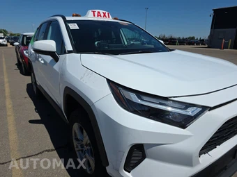 2024 Toyota RAV4 Hybrid XLE - miniatura 3