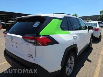 2024 Toyota RAV4 Hybrid XLE - miniatura 4