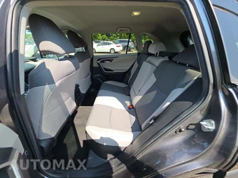 2024 Toyota RAV4 Hybrid XLE - miniatura 13