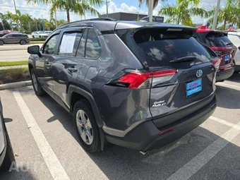 2024 Toyota RAV4 Hybrid XLE - miniatura 2