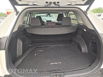 2024 Toyota RAV4 Hybrid XLE - miniatura 16