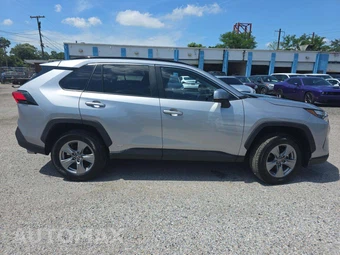 2024 Toyota RAV4 Hybrid XLE - miniatura 4