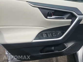 2024 Toyota RAV4 Hybrid XLE - miniatura 9