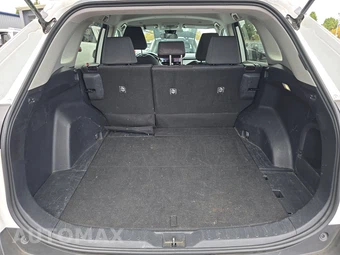 2024 Toyota RAV4 Hybrid XLE - miniatura 16