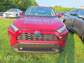 2024 Toyota RAV4 Hybrid XLE - miniatura 2
