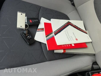 2024 Toyota RAV4 Hybrid XLE - miniatura 22