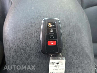 2024 Toyota RAV4 Hybrid XLE - miniatura 8