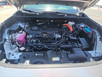 2024 Toyota RAV4 Hybrid XLE - miniatura 15