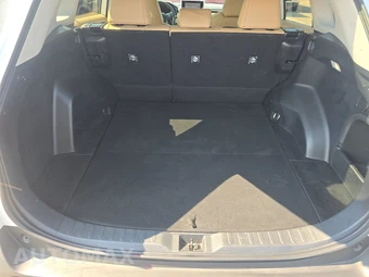 2024 Toyota RAV4 Hybrid XLE Premium - miniatura 16