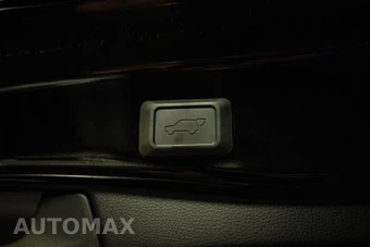 2024 Toyota RAV4 Hybrid XLE Premium - miniatura 8