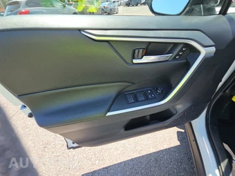 2024 Toyota RAV4 Hybrid XLE Premium - miniatura 9