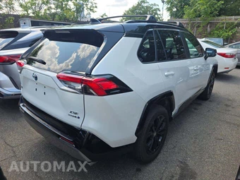 2024 Toyota RAV4 Hybrid XSE - miniatura 3