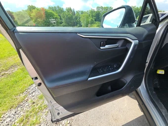 2024 Toyota RAV4 Hybrid XSE - miniatura 14