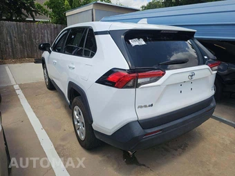 2024 Toyota RAV4 LE - miniatura 2