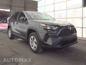2024 Toyota RAV4 LE - miniatura 3