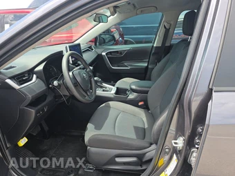 2024 Toyota RAV4 LE - miniatura 7