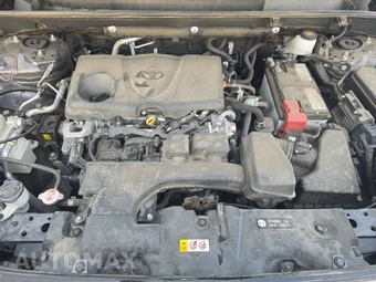2024 Toyota RAV4 LE – miniatura 15