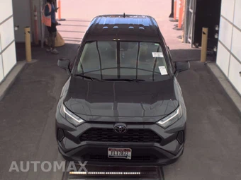 2024 Toyota RAV4 LE – miniatura 2