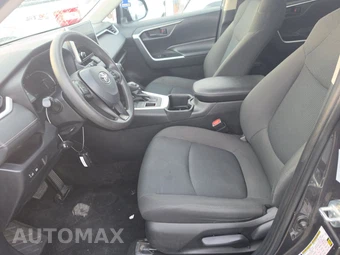 2024 Toyota RAV4 LE – miniatura 7
