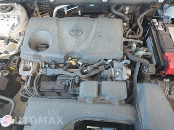 2024 Toyota RAV4 LE – miniatura 15