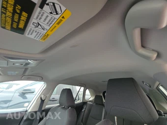 2024 Toyota RAV4 LE - miniatura 18