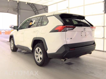 2024 Toyota RAV4 LE - miniatura 6