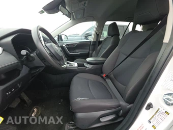 2024 Toyota RAV4 LE - miniatura 7